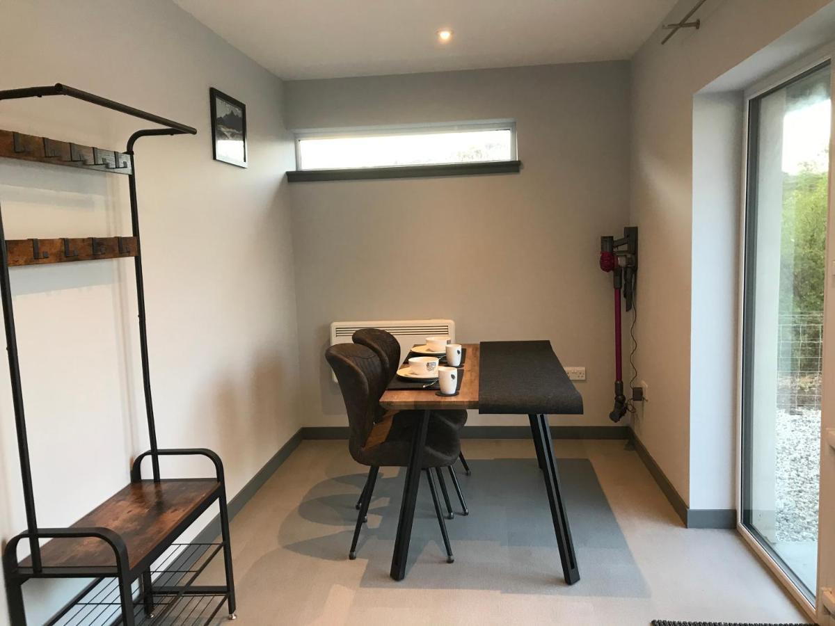 Riverside Apartments Kilmaluag Экстерьер фото