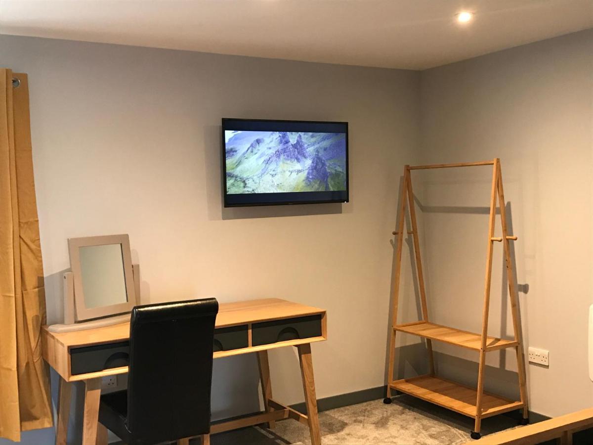 Riverside Apartments Kilmaluag Экстерьер фото