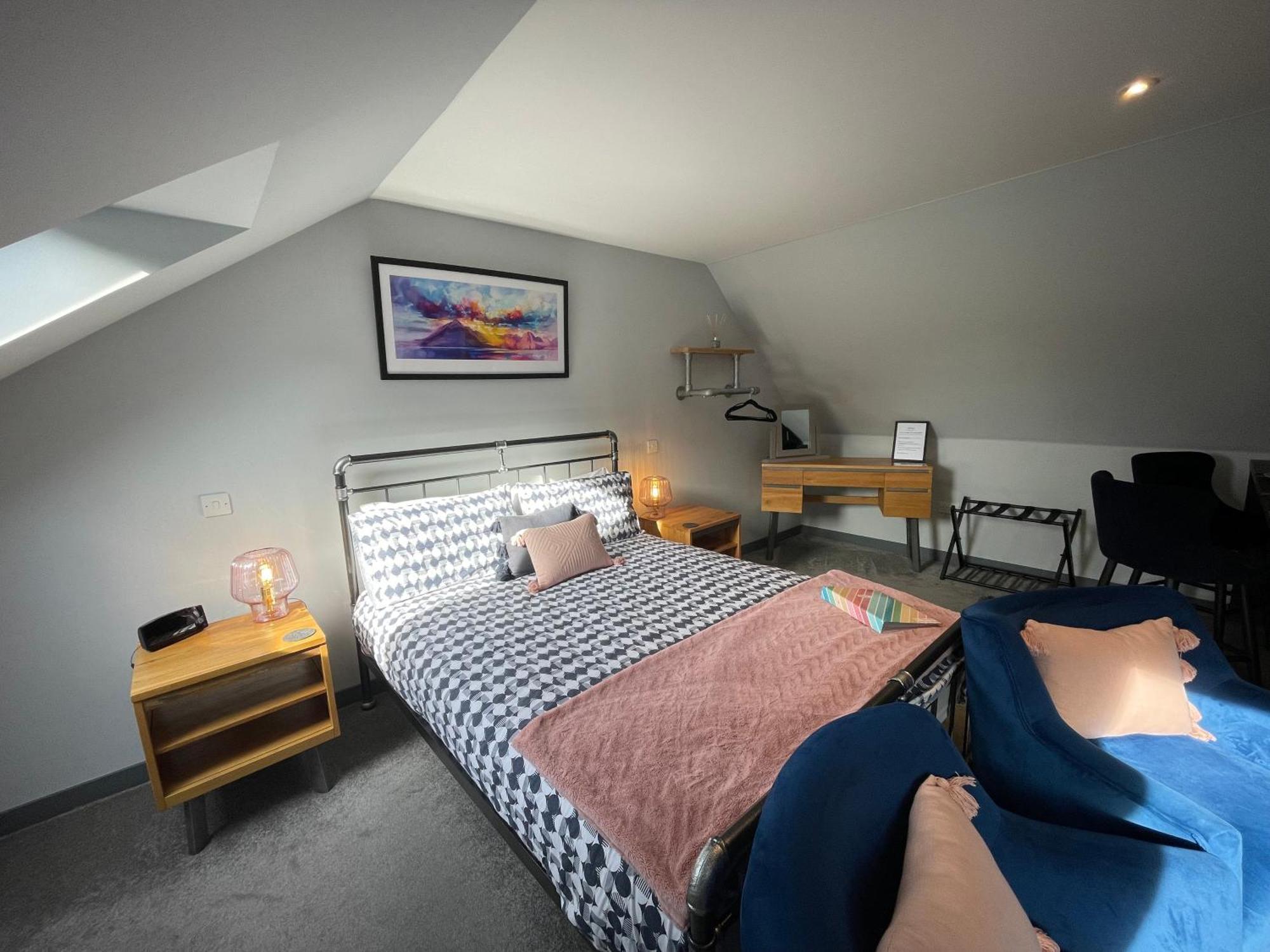 Riverside Apartments Kilmaluag Экстерьер фото