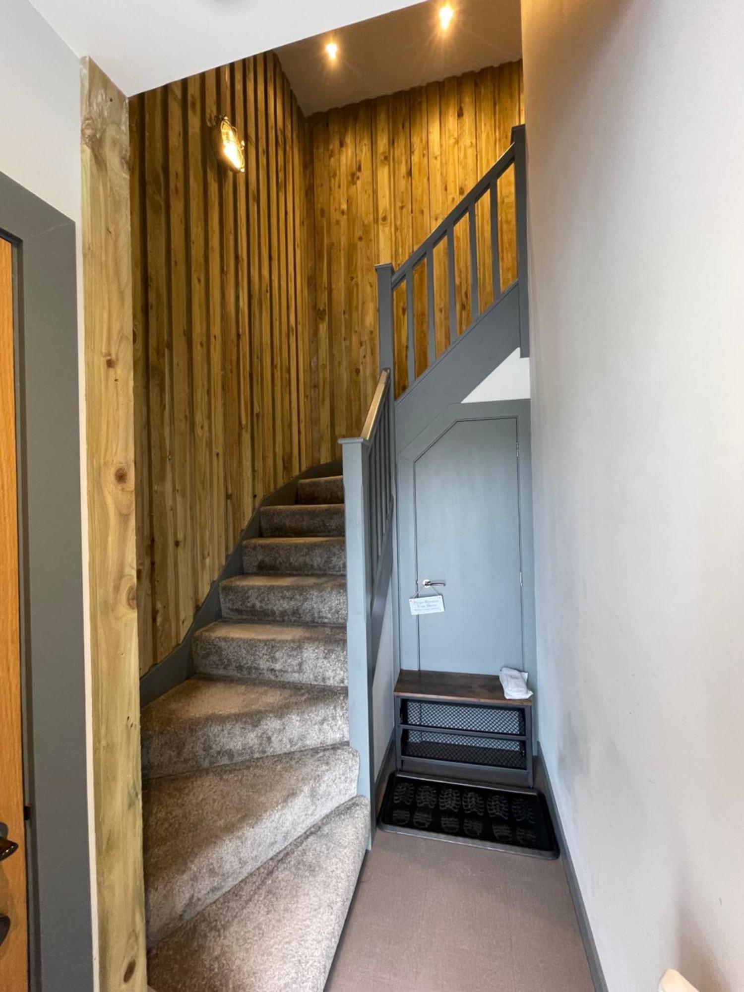 Riverside Apartments Kilmaluag Экстерьер фото